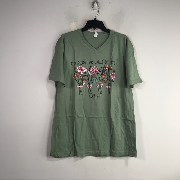 Faith in Love Consider the Wildflowers V-Neck Tee, Women's Size XL -Heather Sage - Picture 1 of 10